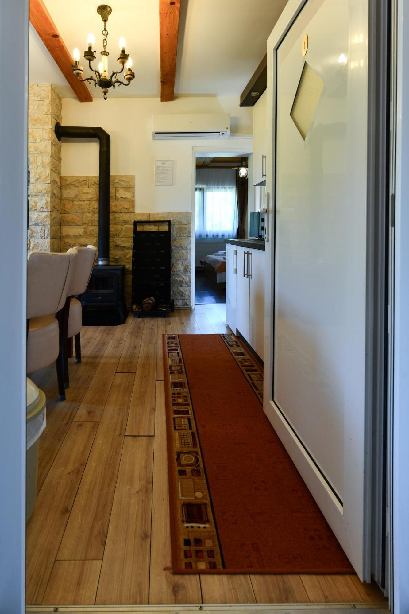 Apartments Bramado Seliste Dreznicko Ngoại thất bức ảnh
